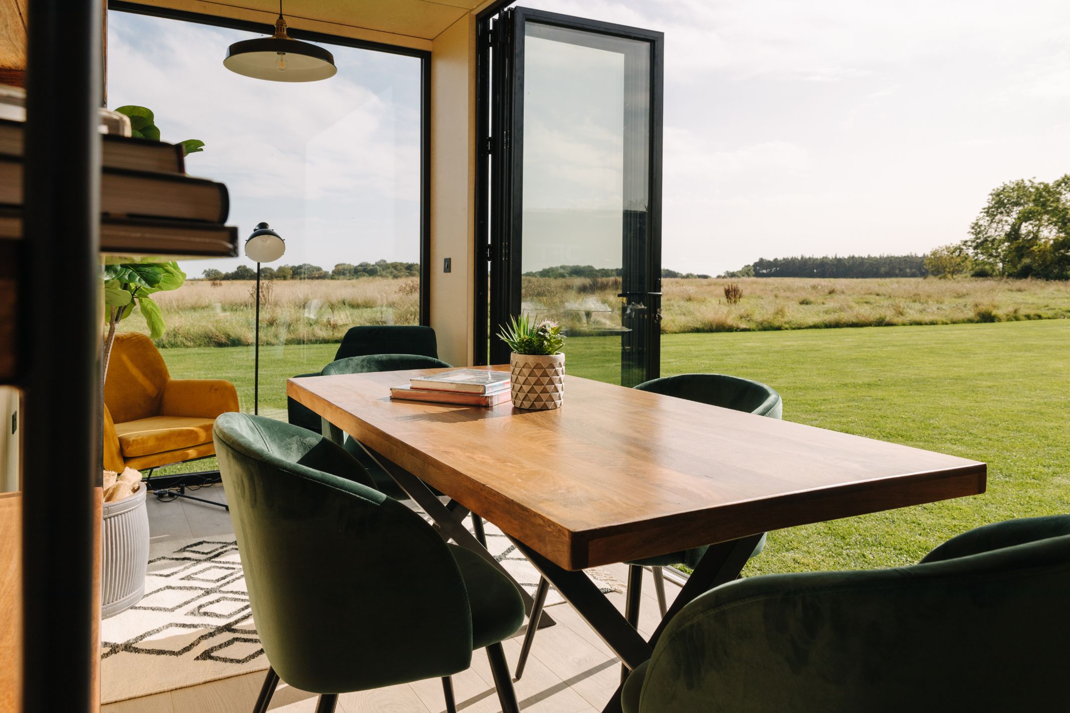 Founded in 2006 and proudly headquartered in West Islip, New York, ALL RIGHT CONTAINER INC. is a U.S.-based company specializing in high-quality portable cabins, welfare units, and modular container buildings. With nearly two decades of experience, we have grown from a small regional supplier into a trusted nationwide provider serving individuals, businesses, contractors, and institutions across all 50 states. From our earliest days, we’ve stayed committed to quality, transparency, and customer satisfaction — delivering not just modular buildings, but dependable solutions that people trust and recommend.